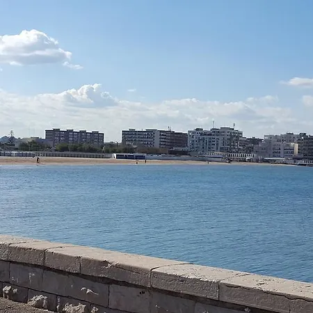 House Del Levante Locazione Turistica Bari Exterior foto