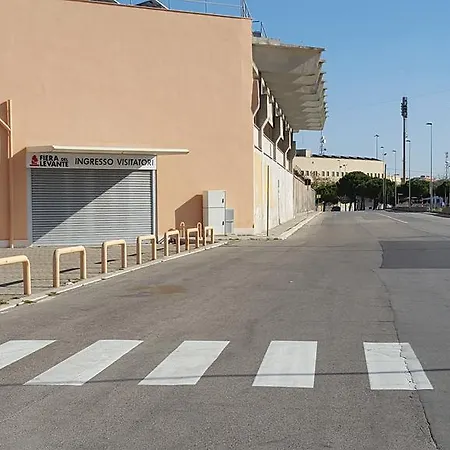 House Del Levante Locazione Turistica Bari Exterior foto